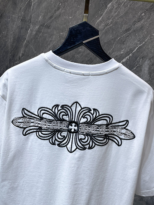 クロムハーツ クラシックなサンスクリット文字の半袖Tシャツ