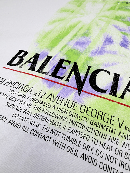 バレンシアガ Balenciaga アーティスティックプリントの半袖Tシャツ