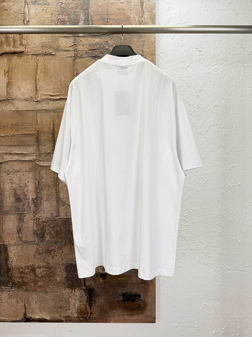 バレンシアガ Balenciaga アーティスティックプリントの半袖Tシャツ