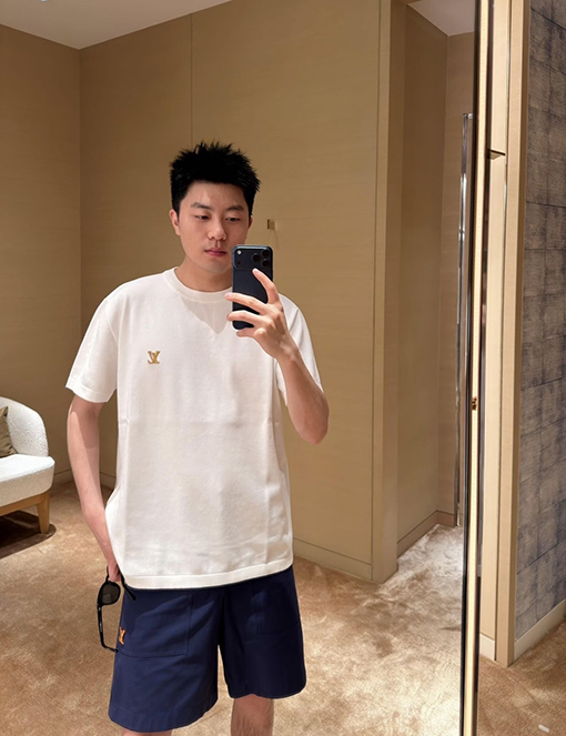 ルイヴィトンコピー LV ロゴりニット半袖Tシャツ