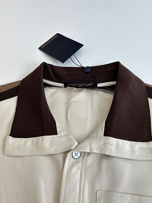 ルイヴィトンブランドスーパーコピー LOUIS VUITTON 新作カラーブロック織りリボンロゴ入り半袖シャツ