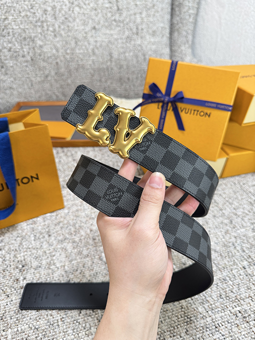 ルイヴィトン PVC レザーソールベルトシリーズ