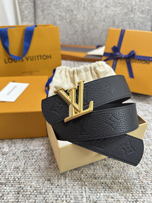 ルイヴィトンスーパーコピー Dimension クラシックな革底ベルト