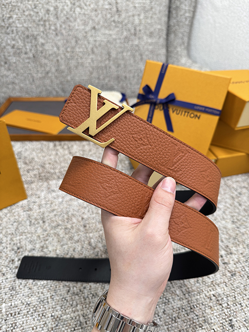 ルイヴィトンコピー クラシックなライチ柄の押しベルト