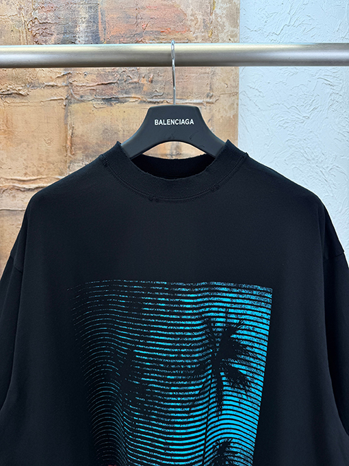 バレンシアガスーパーコピー Balenciaga グラデーションプリント半袖Tシャツ
