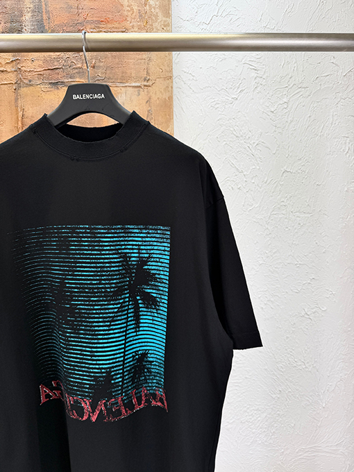 バレンシアガスーパーコピー Balenciaga グラデーションプリント半袖Tシャツ
