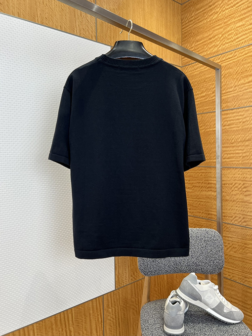ルイヴィトン LOUIS VUITTON 刺繍ピンロゴ入りニット半袖Tシャツ