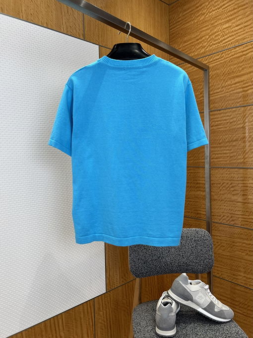 ルイヴィトン LOUIS VUITTON 刺繍ピンロゴ入りニット半袖Tシャツ