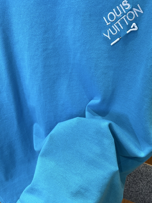 ルイヴィトン LOUIS VUITTON 刺繍ピンロゴ入りニット半袖Tシャツ