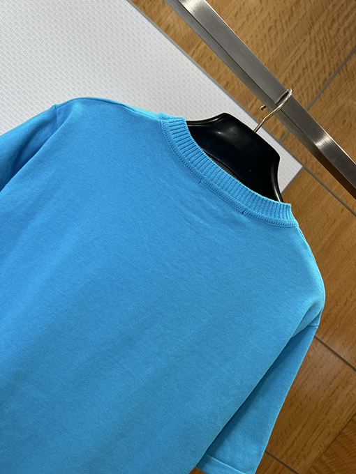 ルイヴィトン LOUIS VUITTON 刺繍ピンロゴ入りニット半袖Tシャツ