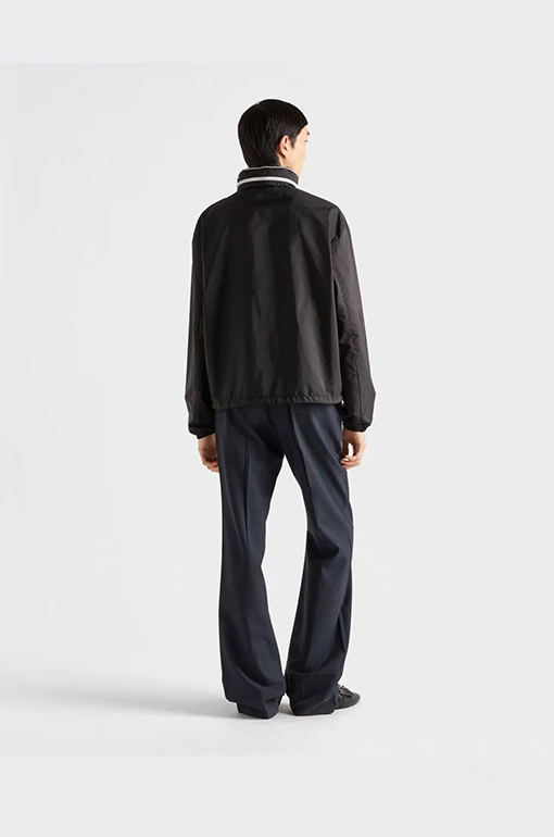 プラダスーパーコピー 新作カラーブロックデザインのフード付きトレンチコートジャケット