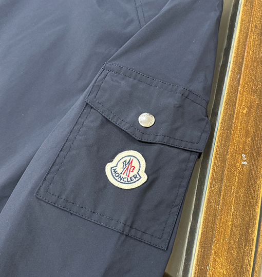 モンクレール Etiache フード付きジャケット トレンチコート