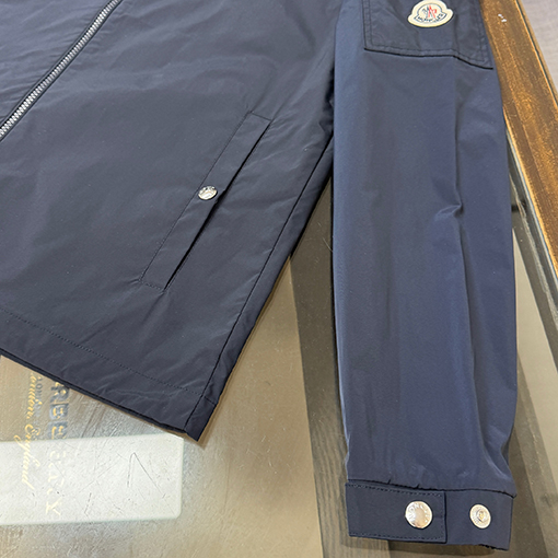 モンクレール Etiache フード付きジャケット トレンチコート