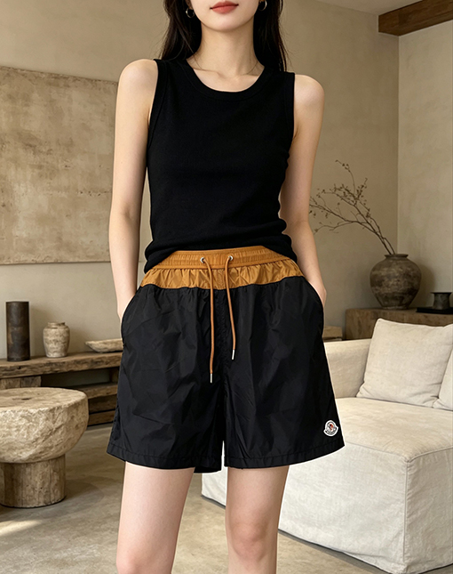 モンクレールブランドスーパーコピー ロゴプリント入りカラーブロックデザインのドローストリング付きカジュアルショーツ