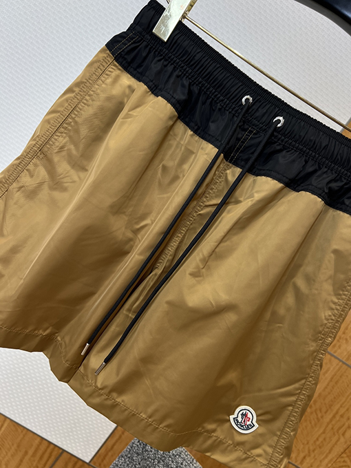 モンクレール カラーブロックのドローストリングショーツ