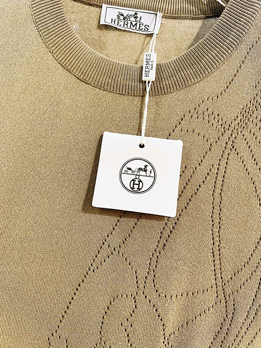 エルメスブランドスーパーコピー カラーブロックカラーの半袖ニットセーター