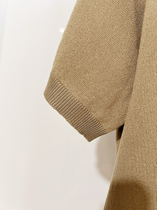 エルメスブランドスーパーコピー カラーブロックカラーの半袖ニットセーター