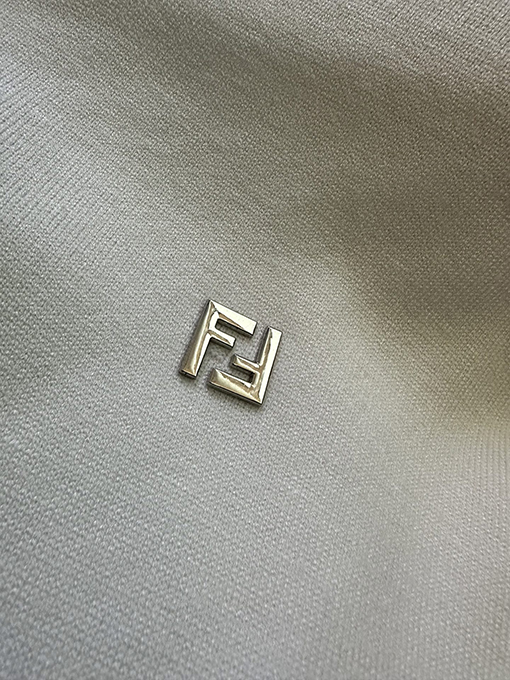 フェンディ ダブルFハードウェアラベル付きコットンウールニット半袖Tシャツ