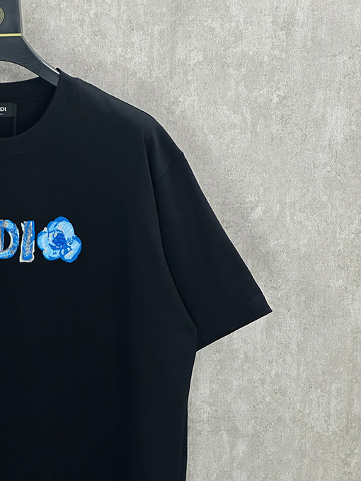 フェンディコピー FENDI 花柄グラデーション刺繍ラウンドネック半袖Tシャツ