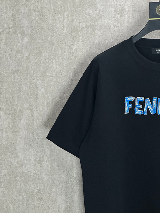 フェンディコピー FENDI 花柄グラデーション刺繍ラウンドネック半袖Tシャツ