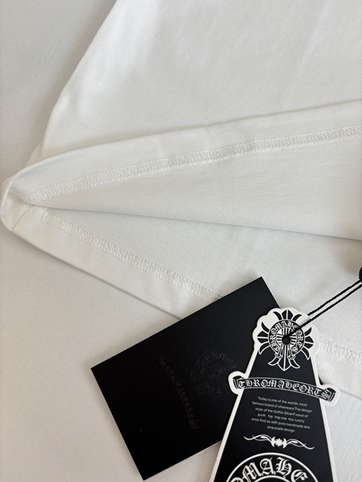 クロムハーツ サンスクリット文字のロゴ入りクロスプリント長袖シャツ