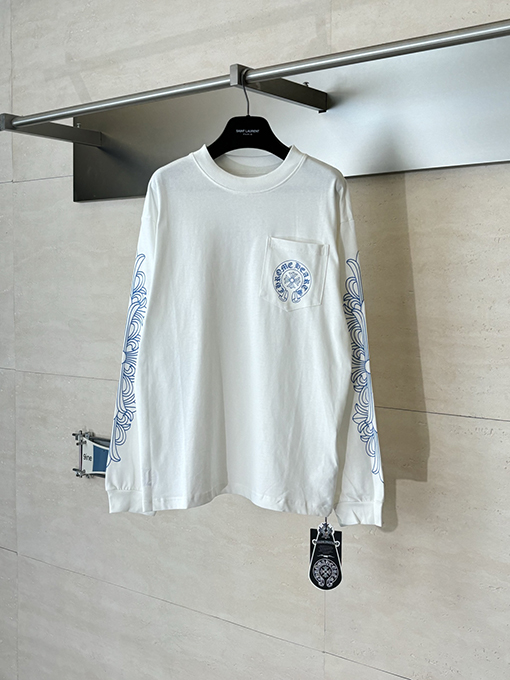 クロムハーツブランドコピー 新モデルサンスクリット文字のロゴ入りクロスプリント長袖シャツ