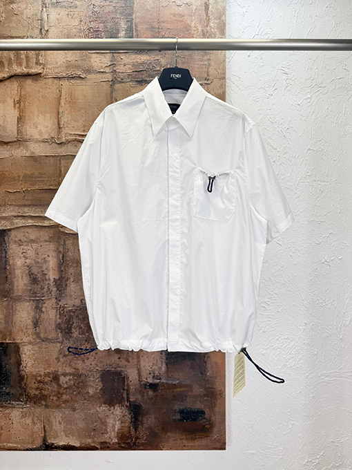 フェンディ ドローストリング付き半袖シャツ