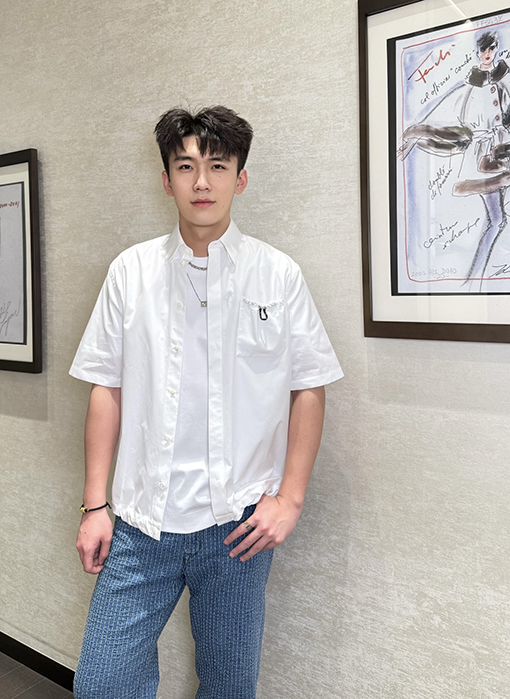 フェンディ ドローストリング付き半袖シャツ