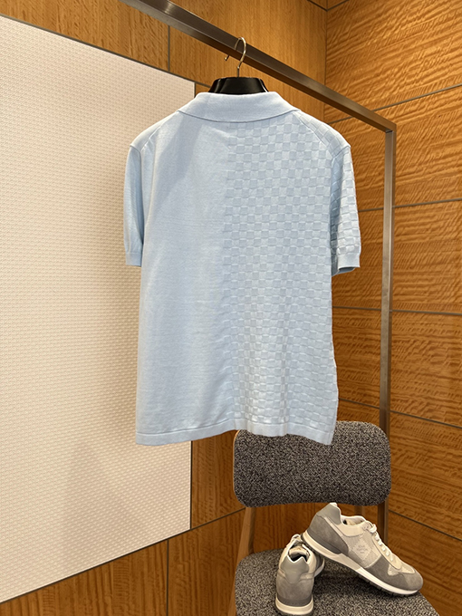 ルイヴィトンコピー チェック柄ジャカードニットの半袖ポロシャツ