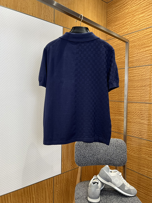 ルイヴィトンコピー チェック柄ジャカードニットの半袖ポロシャツ