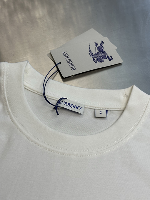 バーバリー ビーチラウンジチェア用クルーネック半袖Tシャツ