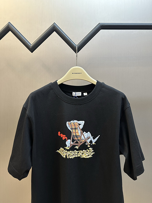 バーバリー ビーチラウンジチェア用クルーネック半袖Tシャツ