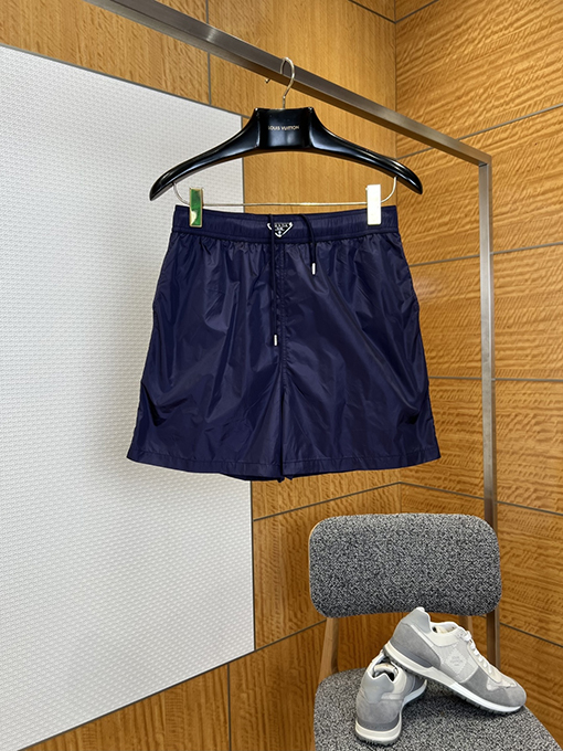 プラダスーパーコピー 三角形のラベルが付いたドローストリング付きカジュアルショーツ