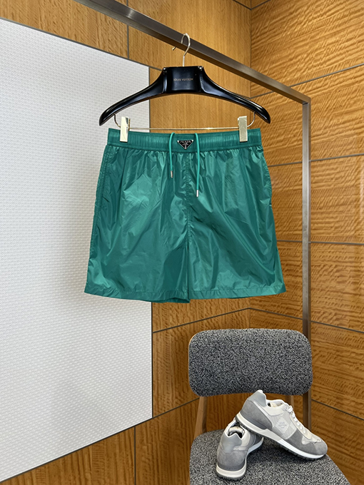 プラダスーパーコピー 三角形のラベルが付いたドローストリング付きカジュアルショーツ