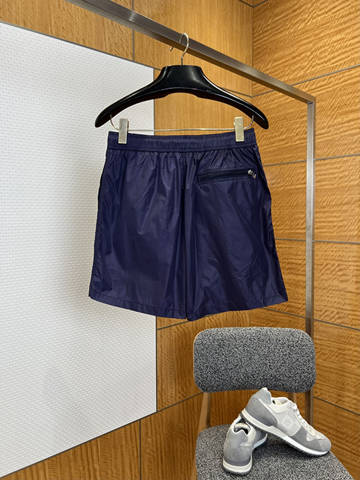 プラダスーパーコピー 三角形のラベルが付いたドローストリング付きカジュアルショーツ