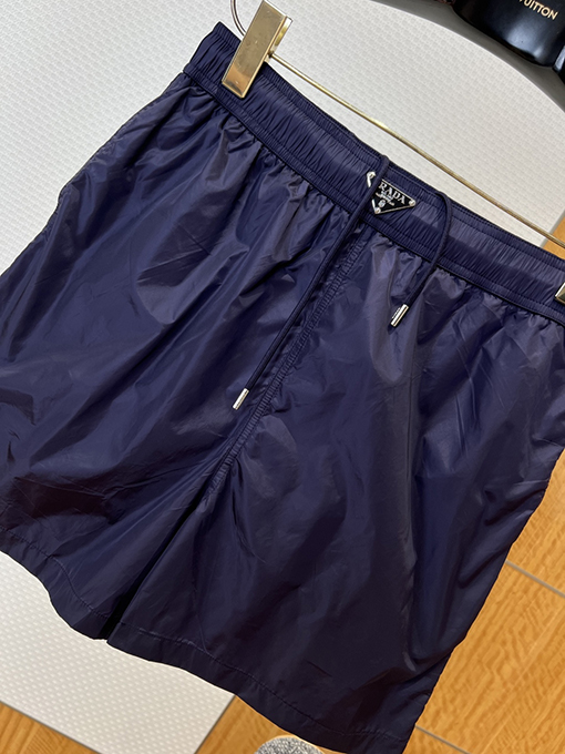 プラダスーパーコピー 三角形のラベルが付いたドローストリング付きカジュアルショーツ