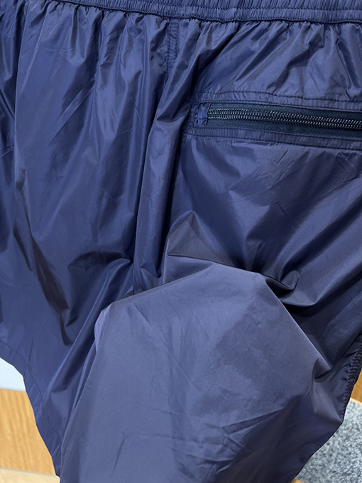 プラダスーパーコピー 三角形のラベルが付いたドローストリング付きカジュアルショーツ