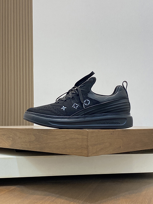 ルイヴィトンブランドコピー フライニットスニーカー