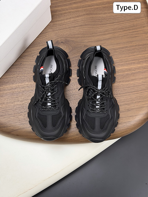 モンクレール プラットフォームダッドシューズ