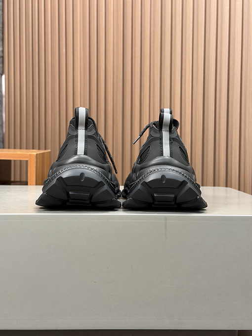 モンクレール プラットフォームダッドシューズ