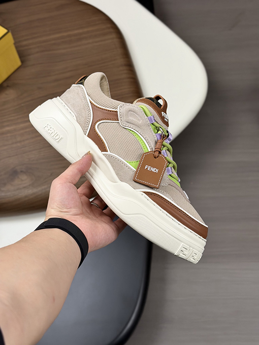 フェンディコピー 新モデルカジュアルスポーツシューズ