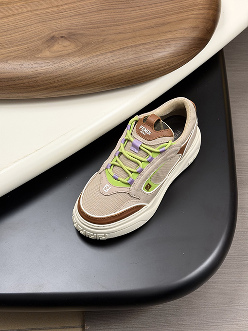 フェンディコピー 新モデルカジュアルスポーツシューズ