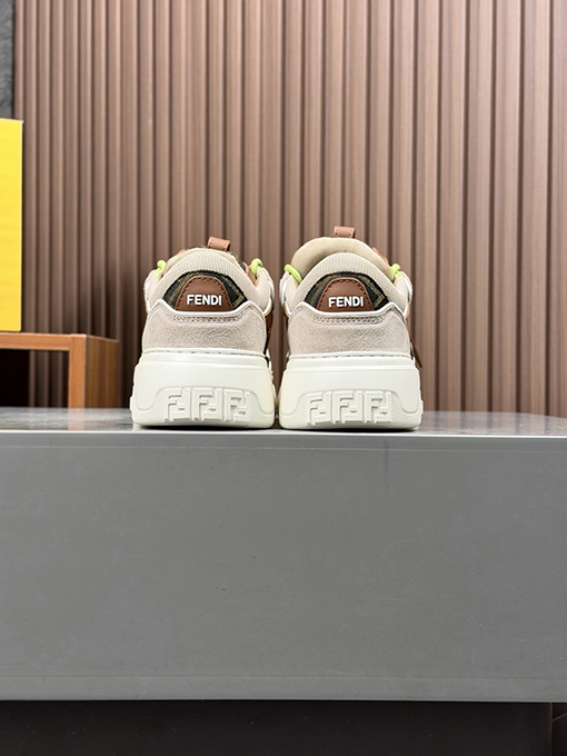 フェンディコピー 新モデルカジュアルスポーツシューズ
