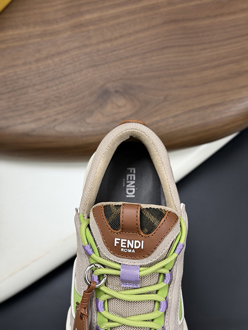 フェンディコピー 新モデルカジュアルスポーツシューズ