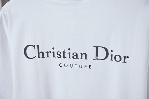 ディオール Christian Dior Couture ポニーのロゴ刺繍入り限定の半袖Tシャツ