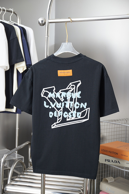 ルイヴィトン LV 新モデル透かし刺繍入り半袖Tシャツ