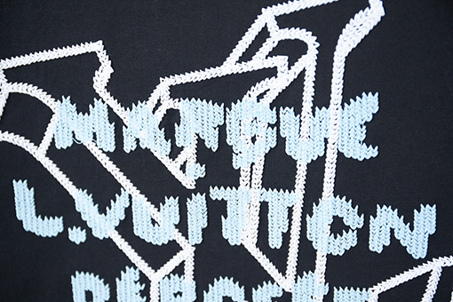 ルイヴィトン LV 新モデル透かし刺繍入り半袖Tシャツ