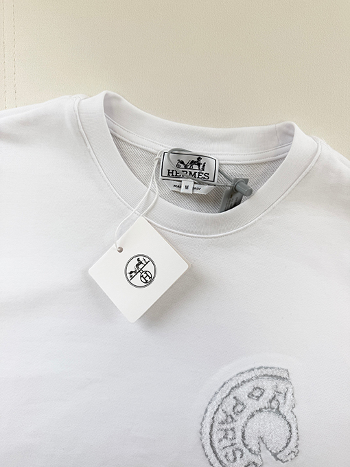 エルメスブランドスーパーコピー Hermes 刺繍アップリケ付き半袖Tシャツ