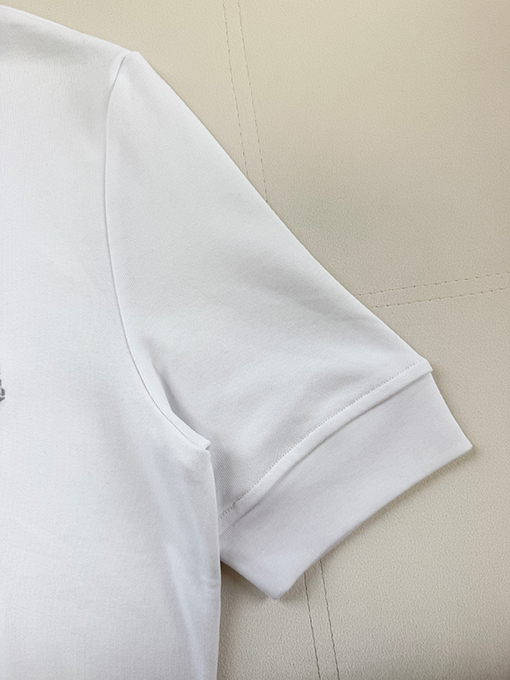 エルメスブランドスーパーコピー Hermes 刺繍アップリケ付き半袖Tシャツ