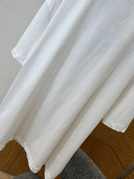 アクネストゥディオズスーパーコピー Acne Studios プリントロゴ入りクルーネック半袖Tシャツ